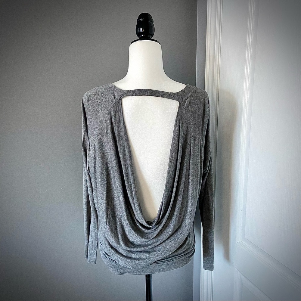 4 for $20 🖤 WILFRED Francois Open Back Top